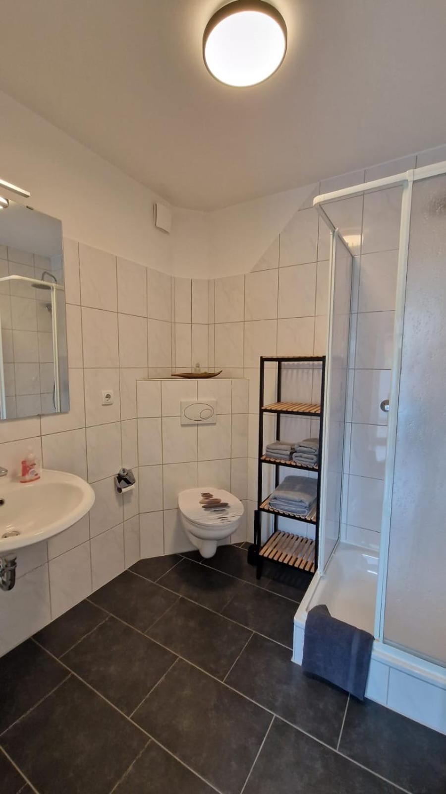 Fewo Tannenweg Iserlohn, Zentral - Parken - Kueche - Netflix - Prime Экстерьер фото